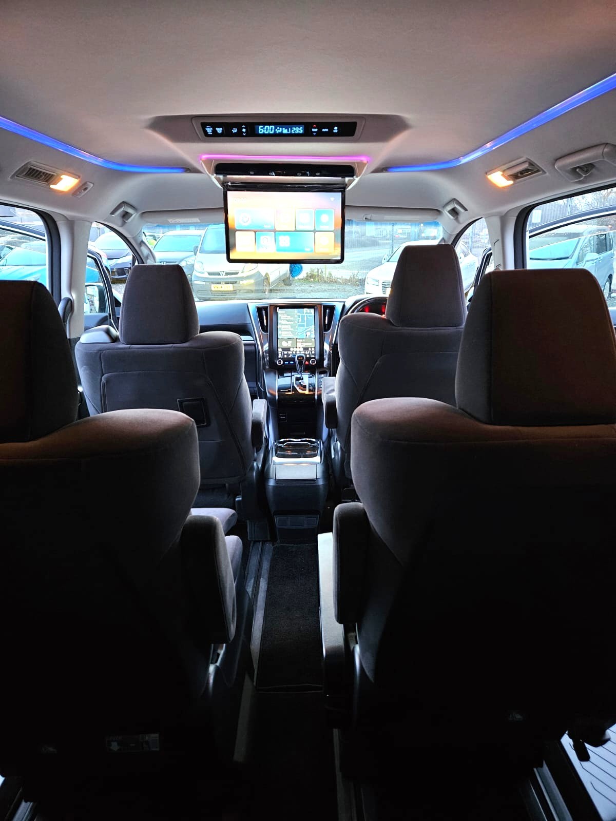 Used Toyota Vellfire 2025 for sale - 77389114: Photo 19