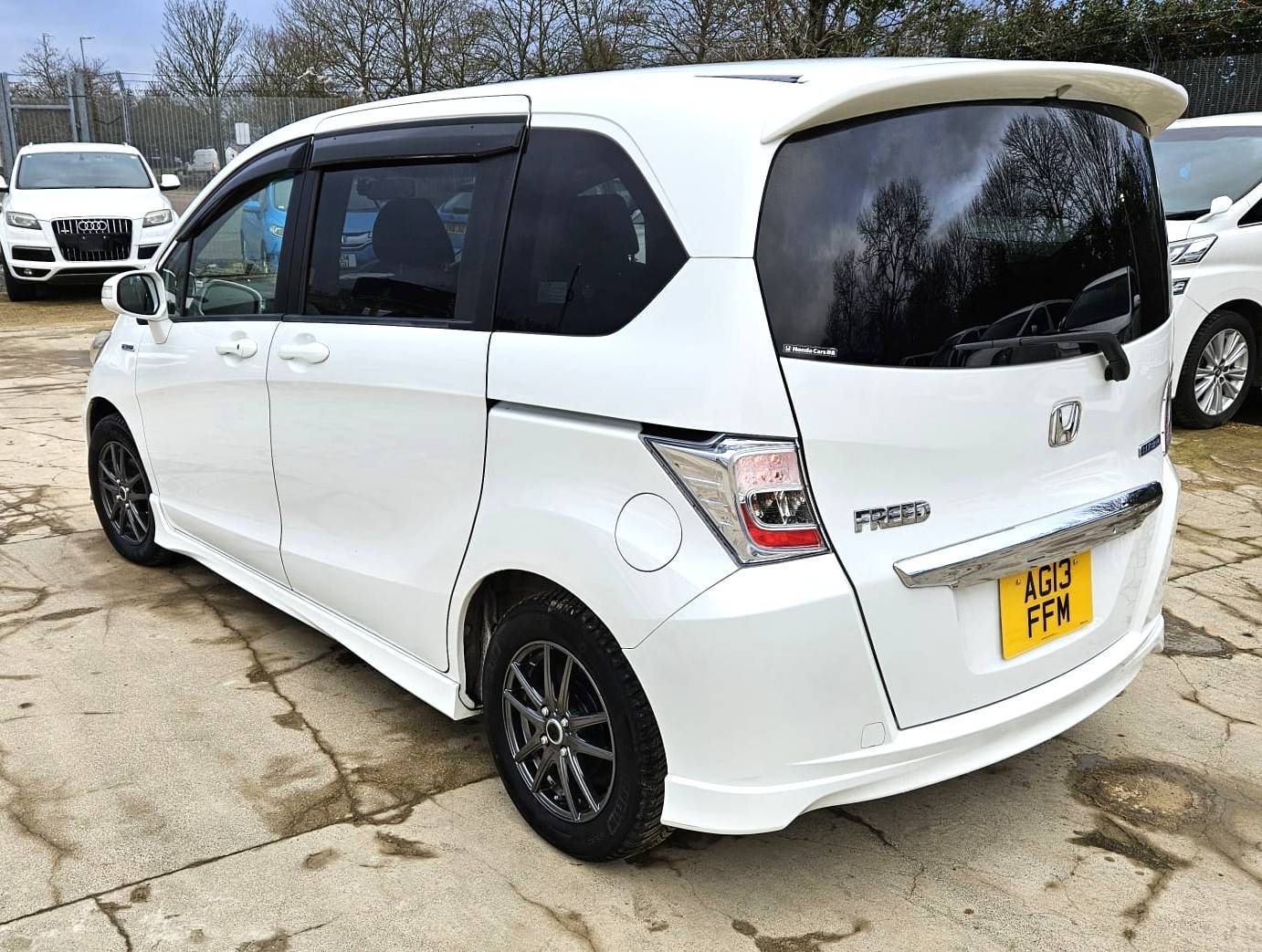 Used Toyota Vellfire 2025 for sale - 77710962: Photo 6