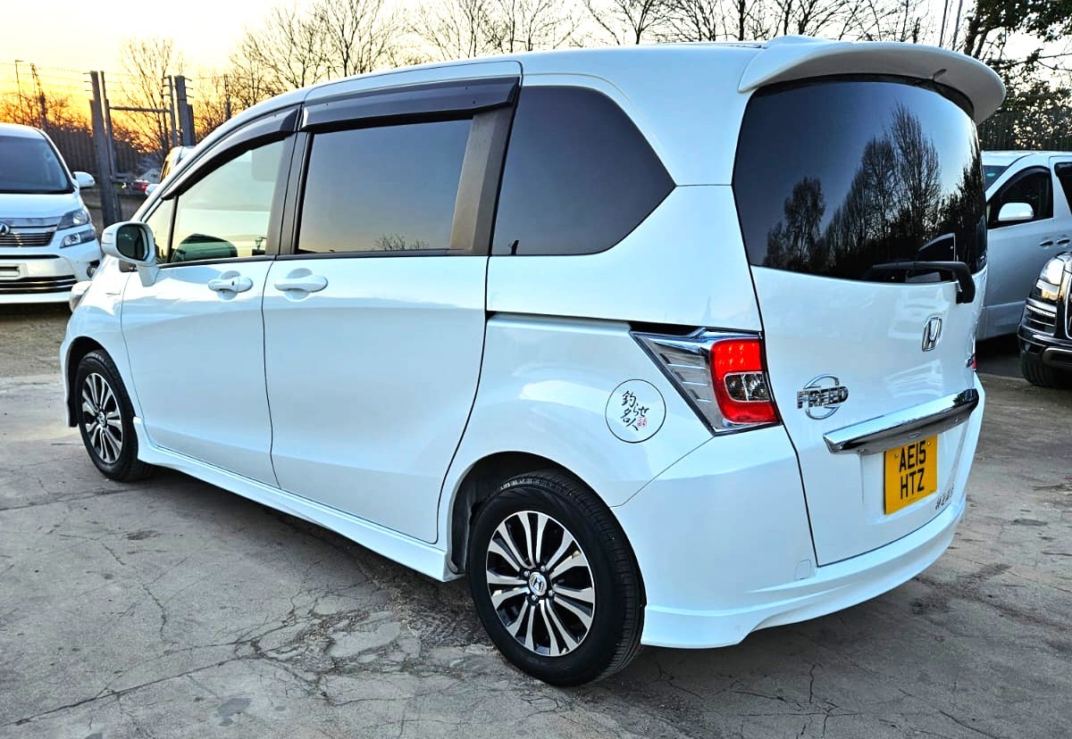 Used Honda Freed 2025 for sale - 77942202: Photo 6