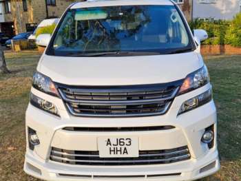 2024 (63) - 3.5l V6-GOLDEN EYES EDITION-DUAL SUNROOF-UPGRADED CAR-ULEZ/CAZ PASS-FREE 18