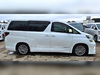 Used Toyota Vellfire 2013 for sale - 78476347: Photo