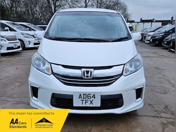 Used Honda Freed 2014 for sale - 77244695: Photo