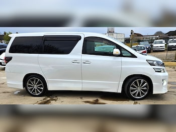 Used Toyota Vellfire 2014 for sale - 78956471: Photo