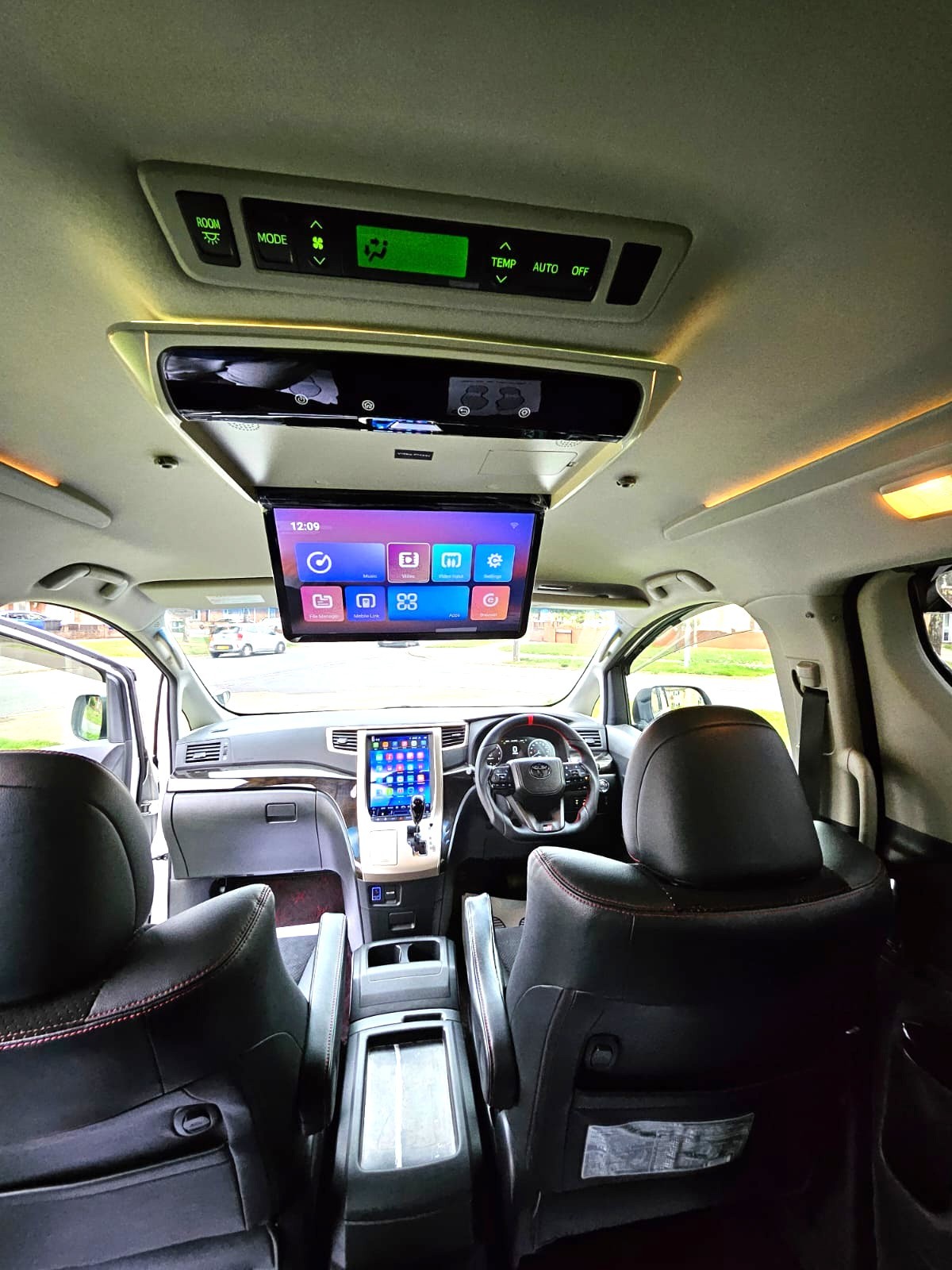 Used Toyota Vellfire 2025 for sale - 76112748: Photo 21