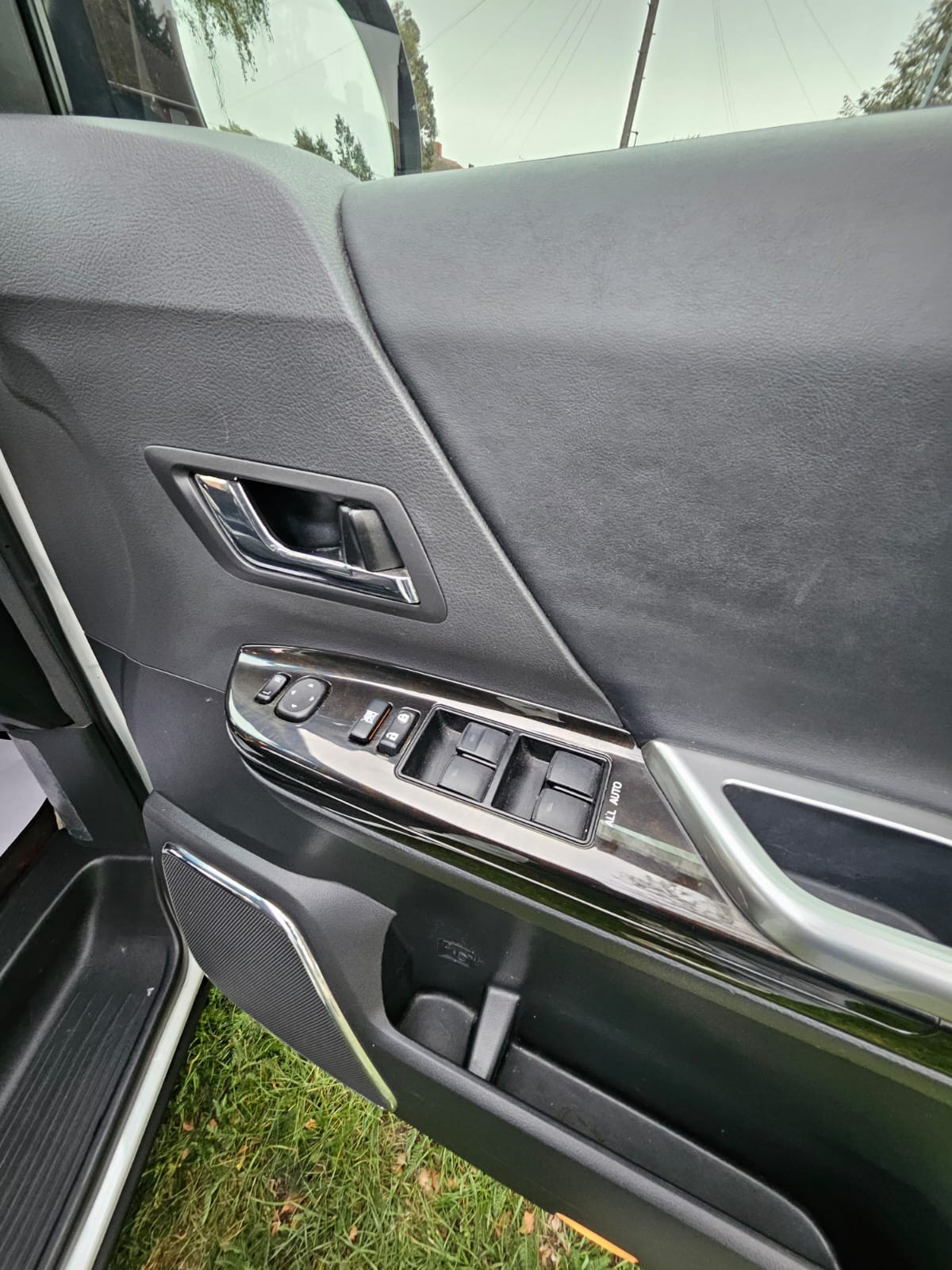 Used Toyota Vellfire 2025 for sale - 76112748: Photo 23