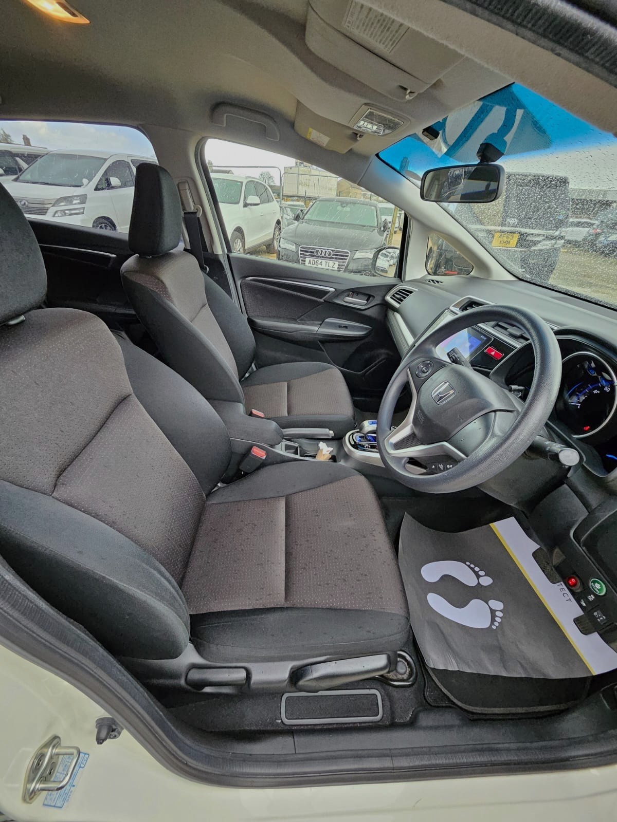 Used Honda Fit 2025 for sale - 78074851: Photo 10