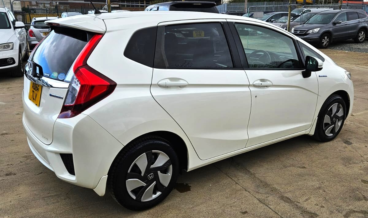 Used Honda Fit 2025 for sale - 78074851: Photo 4