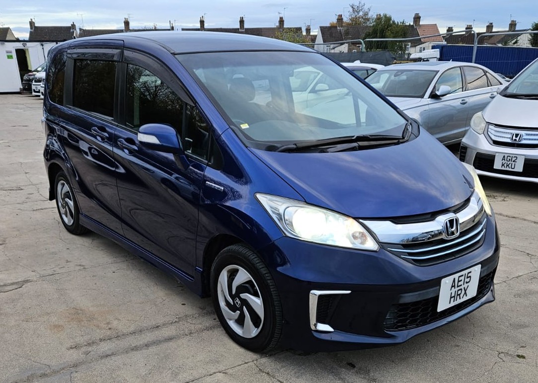 Used Honda Freed 2025 for sale - 76441867: Photo 2