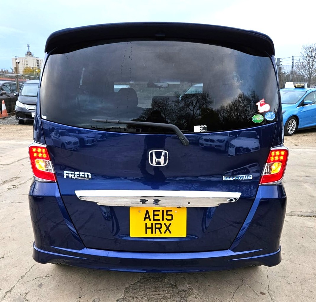 Used Honda Freed 2025 for sale - 76441867: Photo 5