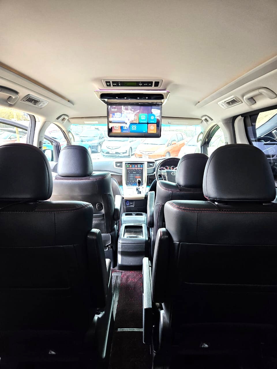 Used Toyota Vellfire 2025 for sale - 77269409: Photo 17