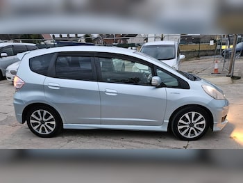 Used Honda Jazz 2012 for sale - 77018432: Photo