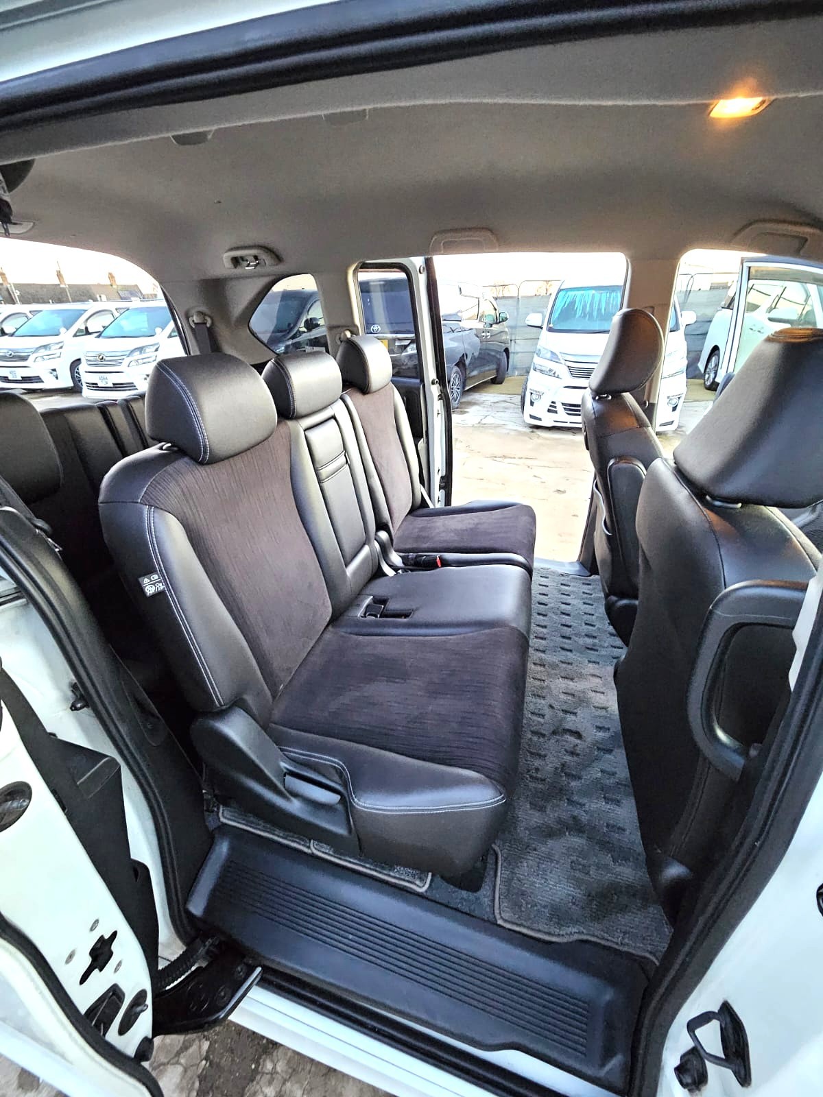 Used Honda Freed 2025 for sale - 77084938: Photo 11