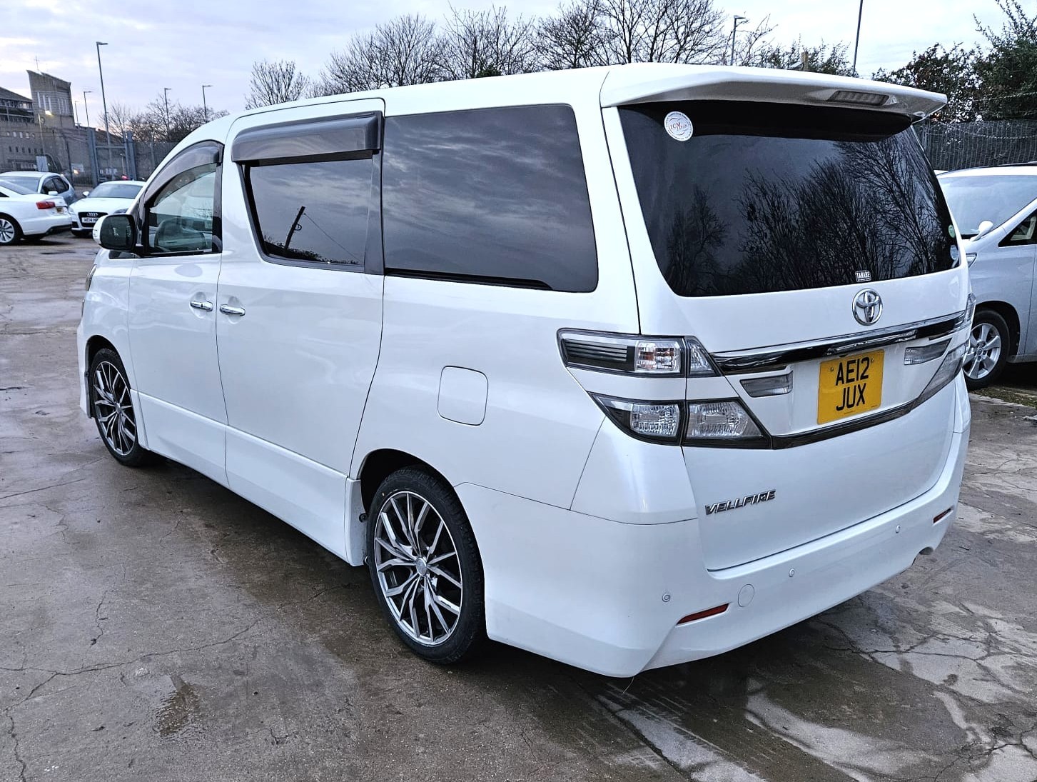 Used Toyota Vellfire 2025 for sale - 76875115: Photo 5