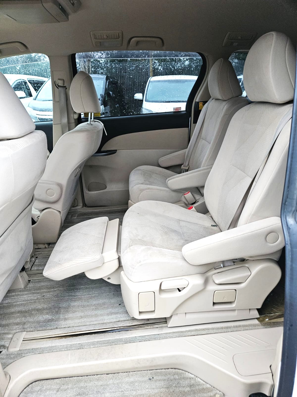 Used Toyota Estima 2025 for sale - 77281180: Photo 14