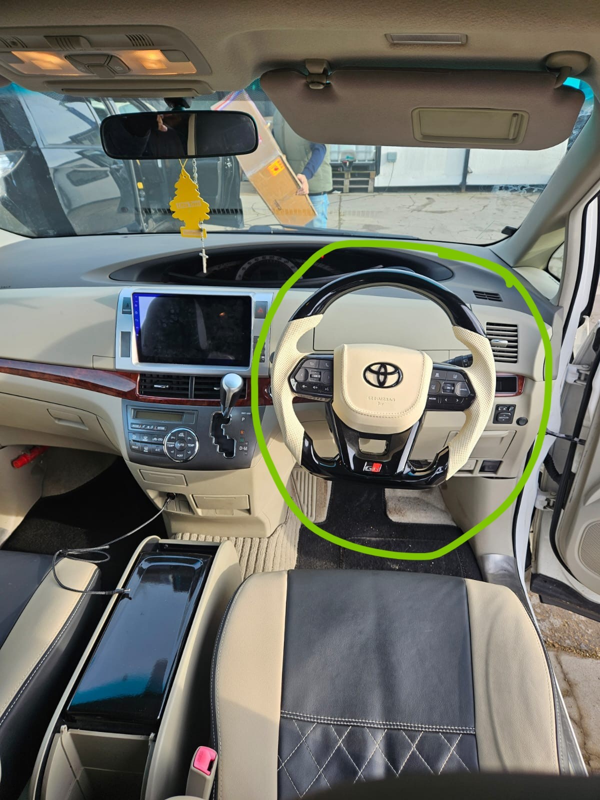 Used Toyota Estima 2025 for sale - 77281180: Photo 19