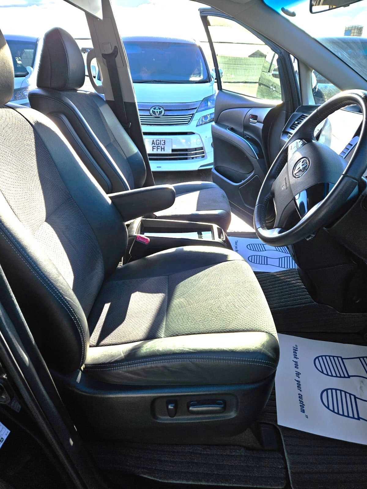 Used Toyota Estima 2025 for sale - 76735737: Photo 10