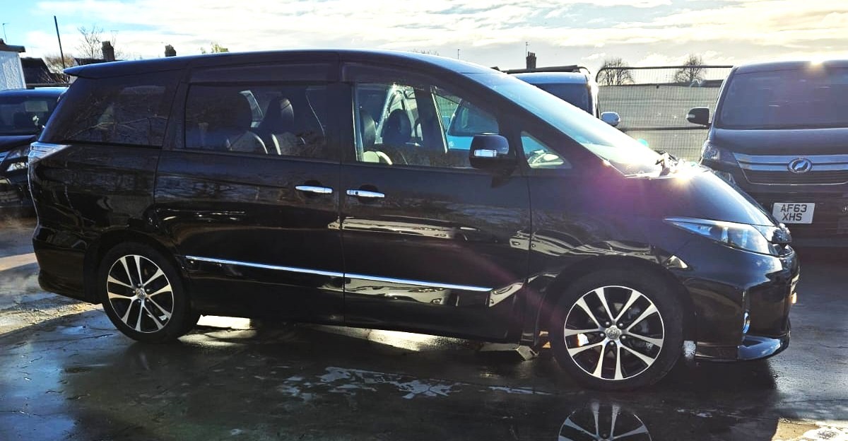 Used Toyota Estima 2025 for sale - 76735737: Photo 3