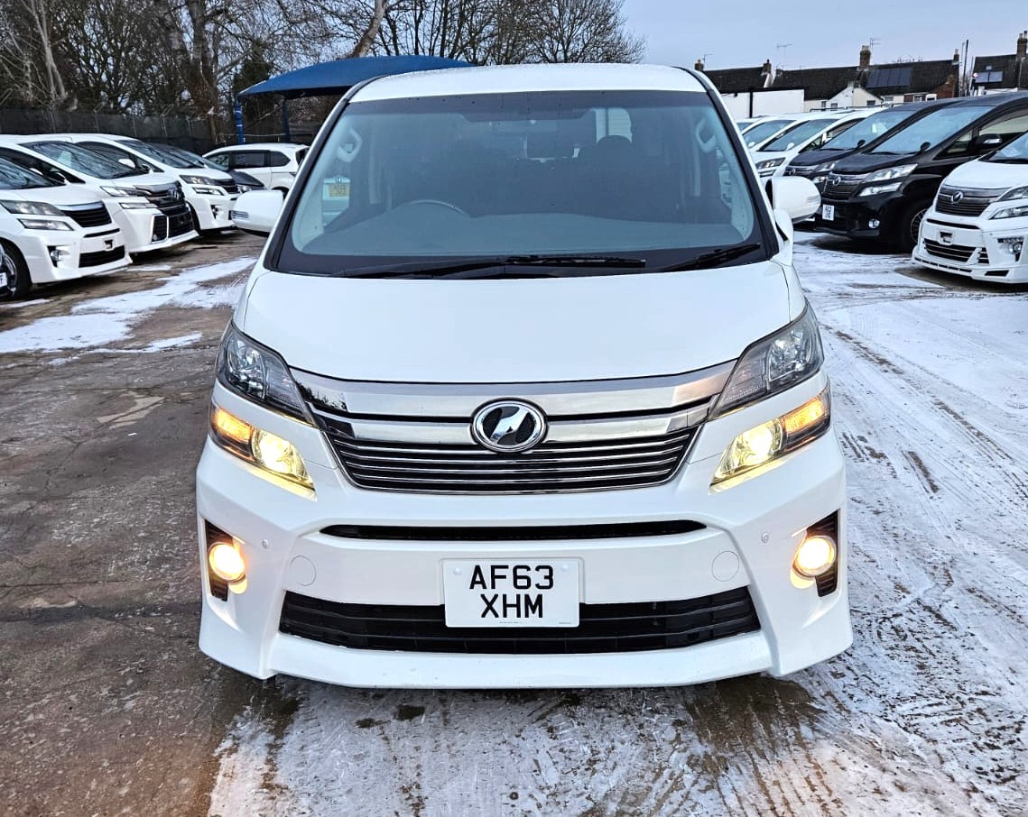 Used Toyota Vellfire 2025 for sale - 77122675: Photo 10