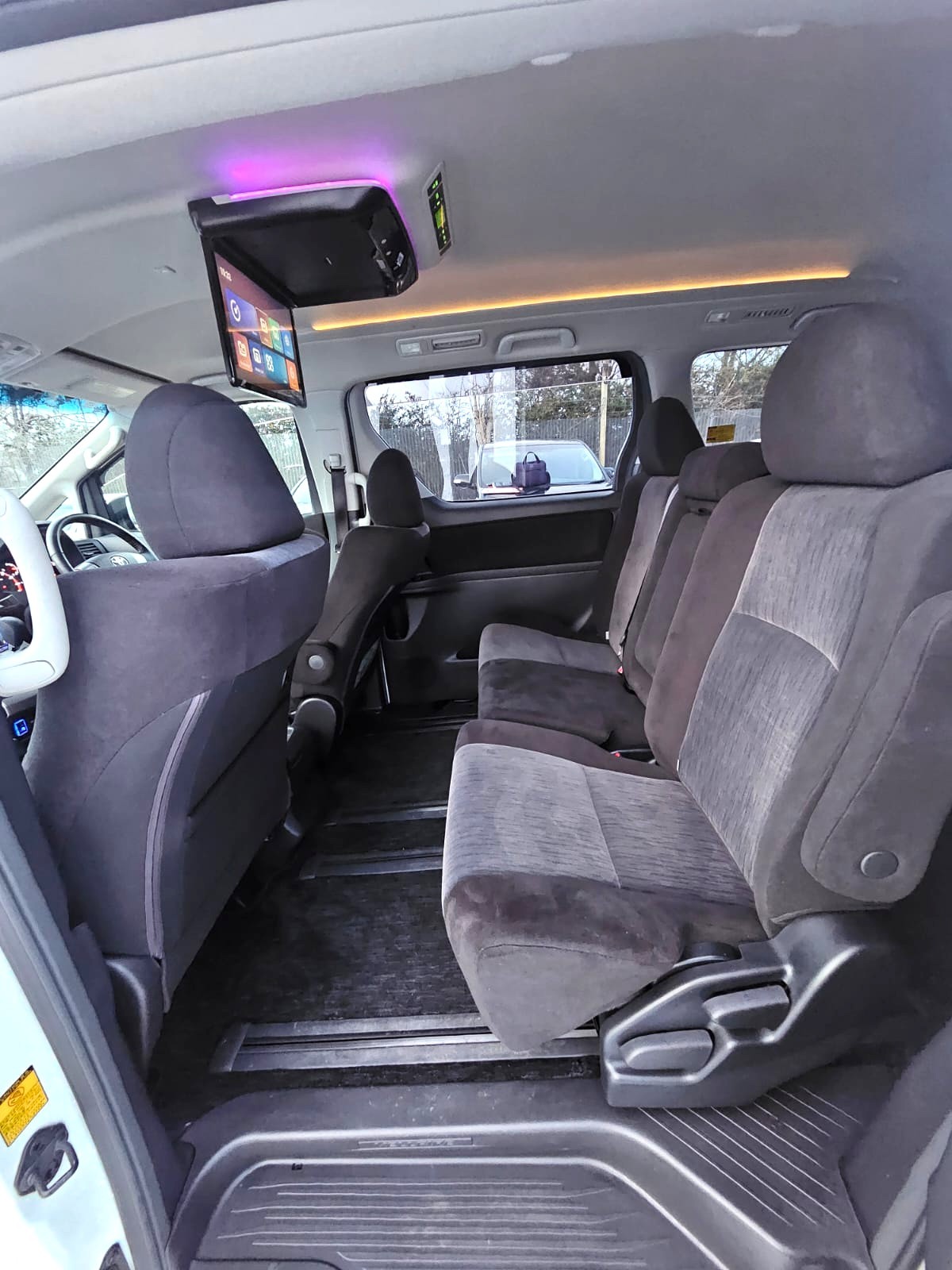 Used Toyota Vellfire 2025 for sale - 77122675: Photo 15