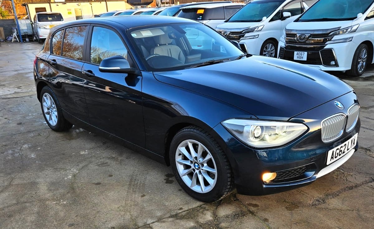 Used BMW 1 Series 2024 for sale - 77018440: Photo 2