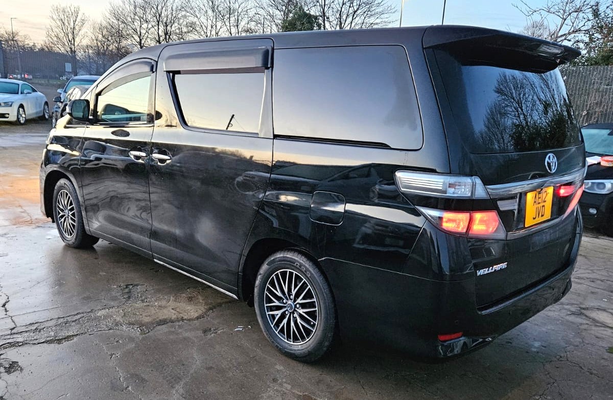 Used Toyota Vellfire 2025 for sale - 77018441: Photo 7