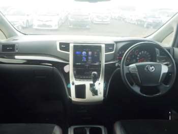 Used Toyota Vellfire 2013 for sale - 74948114: Photo