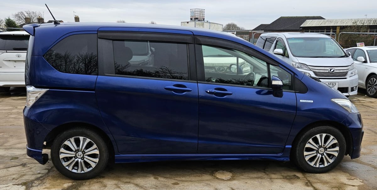 Used Honda Freed 2025 for sale - 76977995: Photo 3