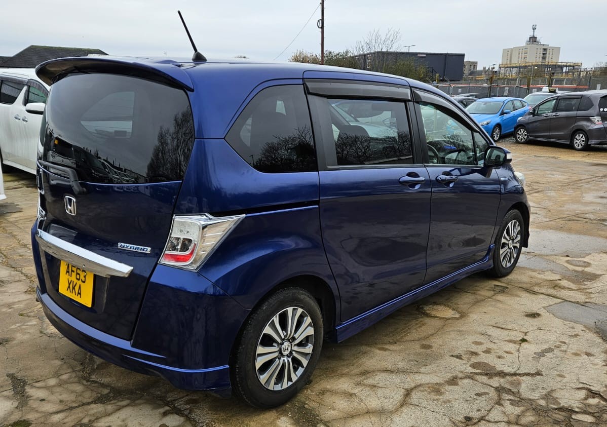 Used Honda Freed 2025 for sale - 76977995: Photo 4