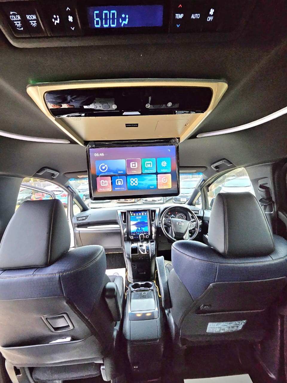 Used Toyota Vellfire 2025 for sale - 76528789: Photo 25