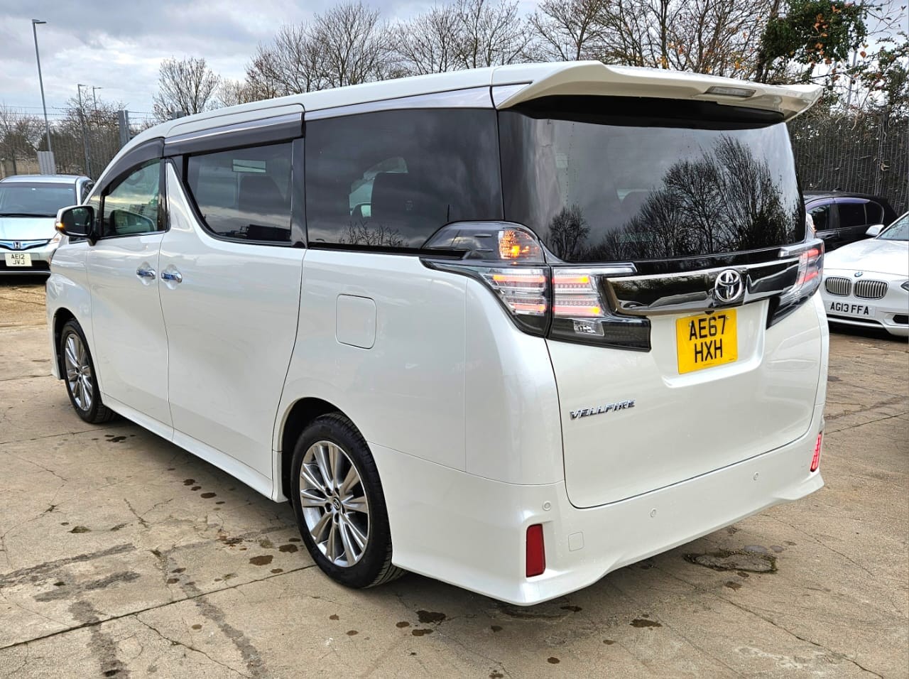 Used Toyota Vellfire 2025 for sale - 76528789: Photo 6
