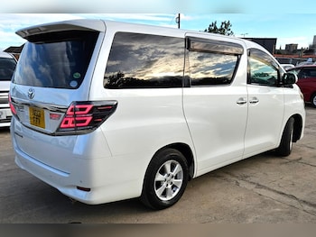 Used Toyota Vellfire 2013 for sale - 79134111: Photo