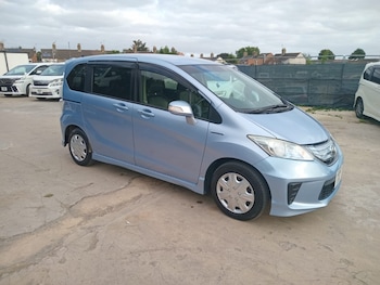Used Honda Freed 2012 for sale - 77018436: Photo