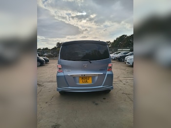 Used Honda Freed 2012 for sale - 77018436: Photo