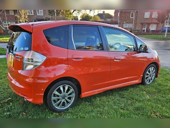 Used Honda Fit 2013 for sale - 76438888: Photo