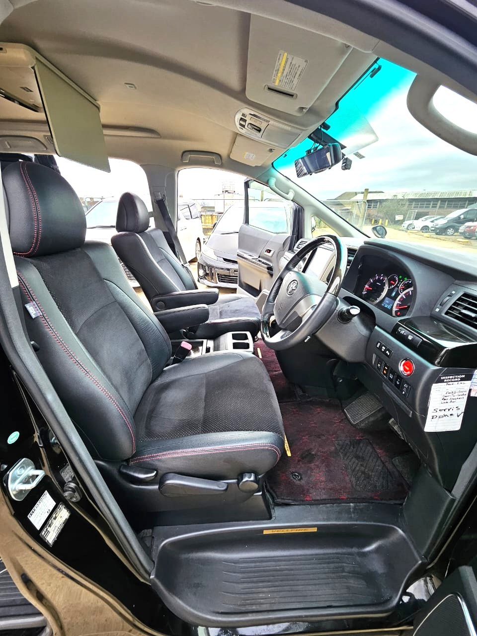 Used Toyota Vellfire 2025 for sale - 76648118: Photo 12