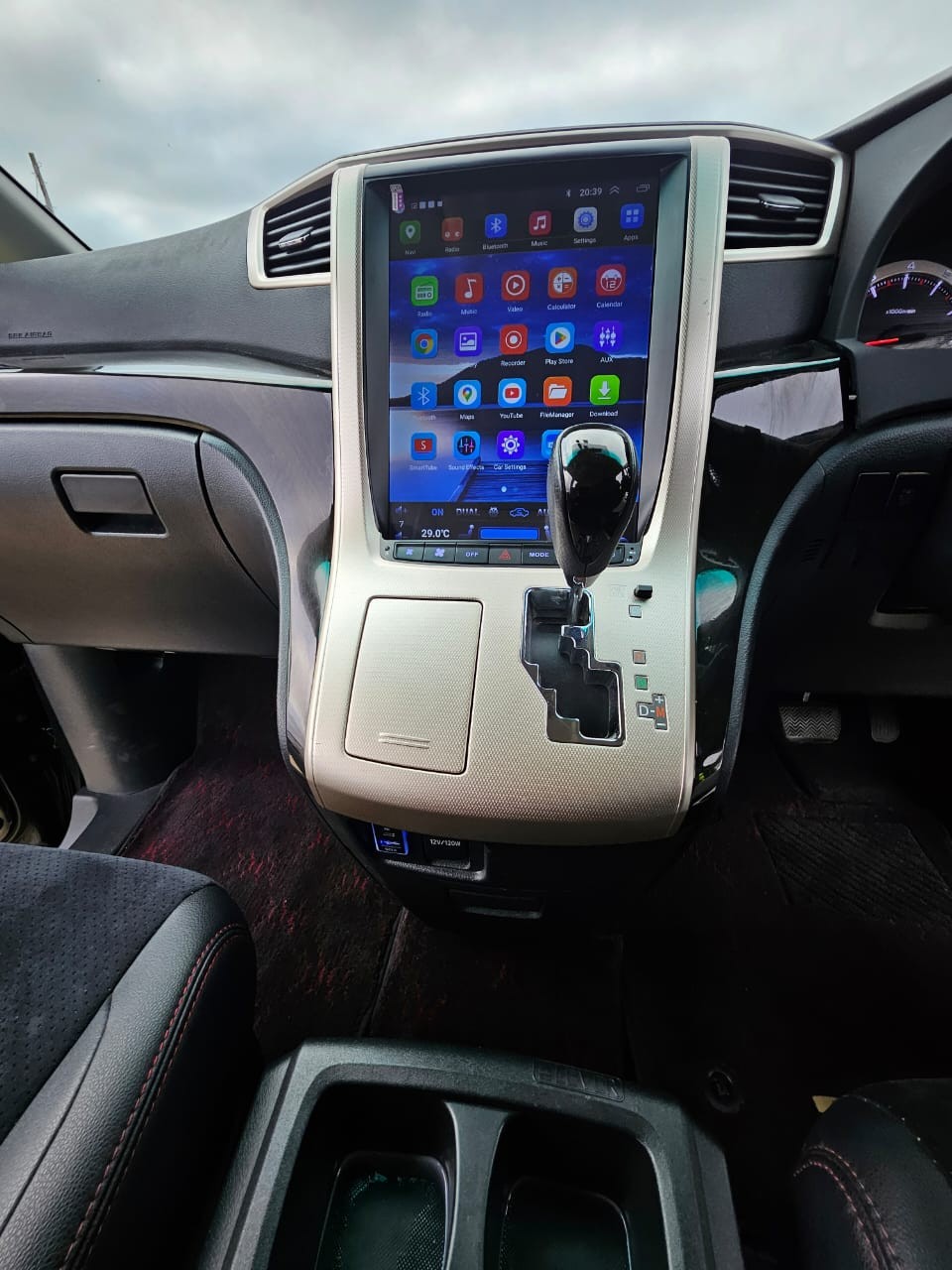 Used Toyota Vellfire 2025 for sale - 76648118: Photo 26