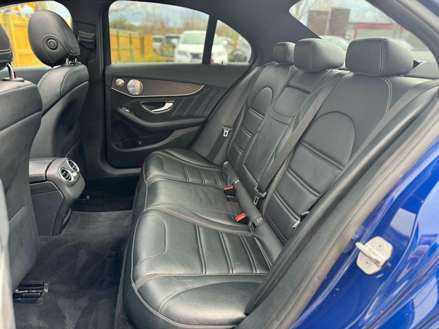 Used Mercedes-Benz C Class 2015 for sale - 77709933: Photo 20