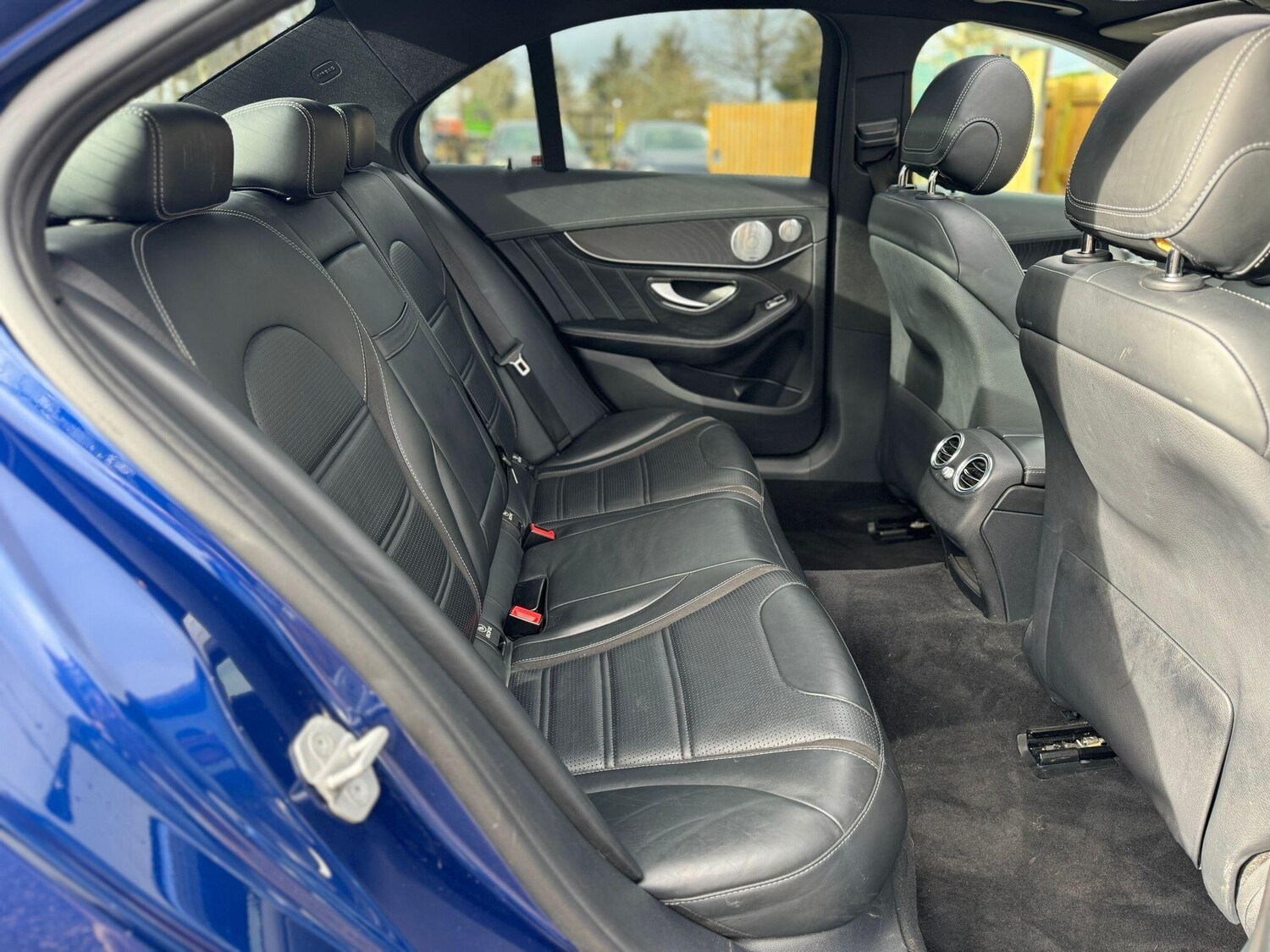 Used Mercedes-Benz C Class 2015 for sale - 77709933: Photo 26