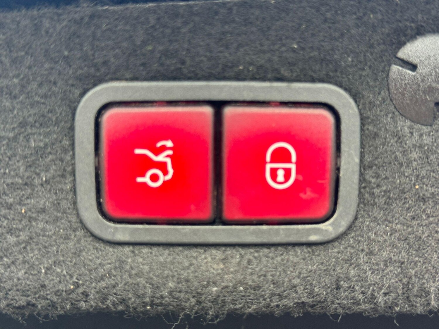 Used Mercedes-Benz C Class 2015 for sale - 77709933: Photo 29