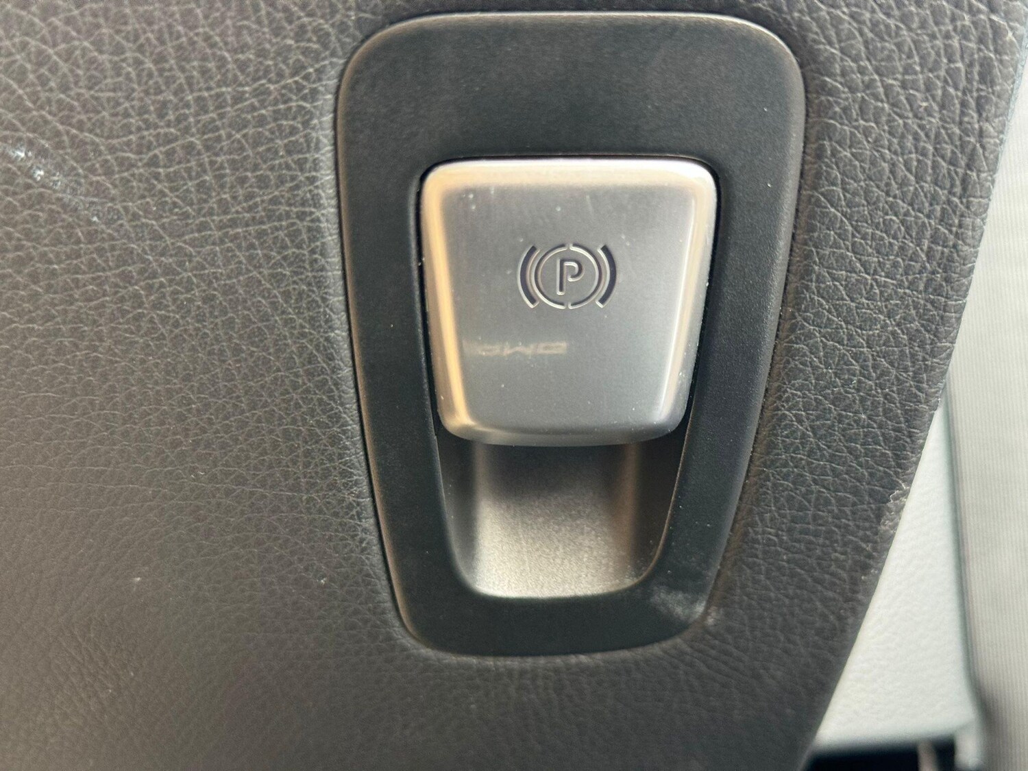 Used Mercedes-Benz C Class 2015 for sale - 77709933: Photo 34