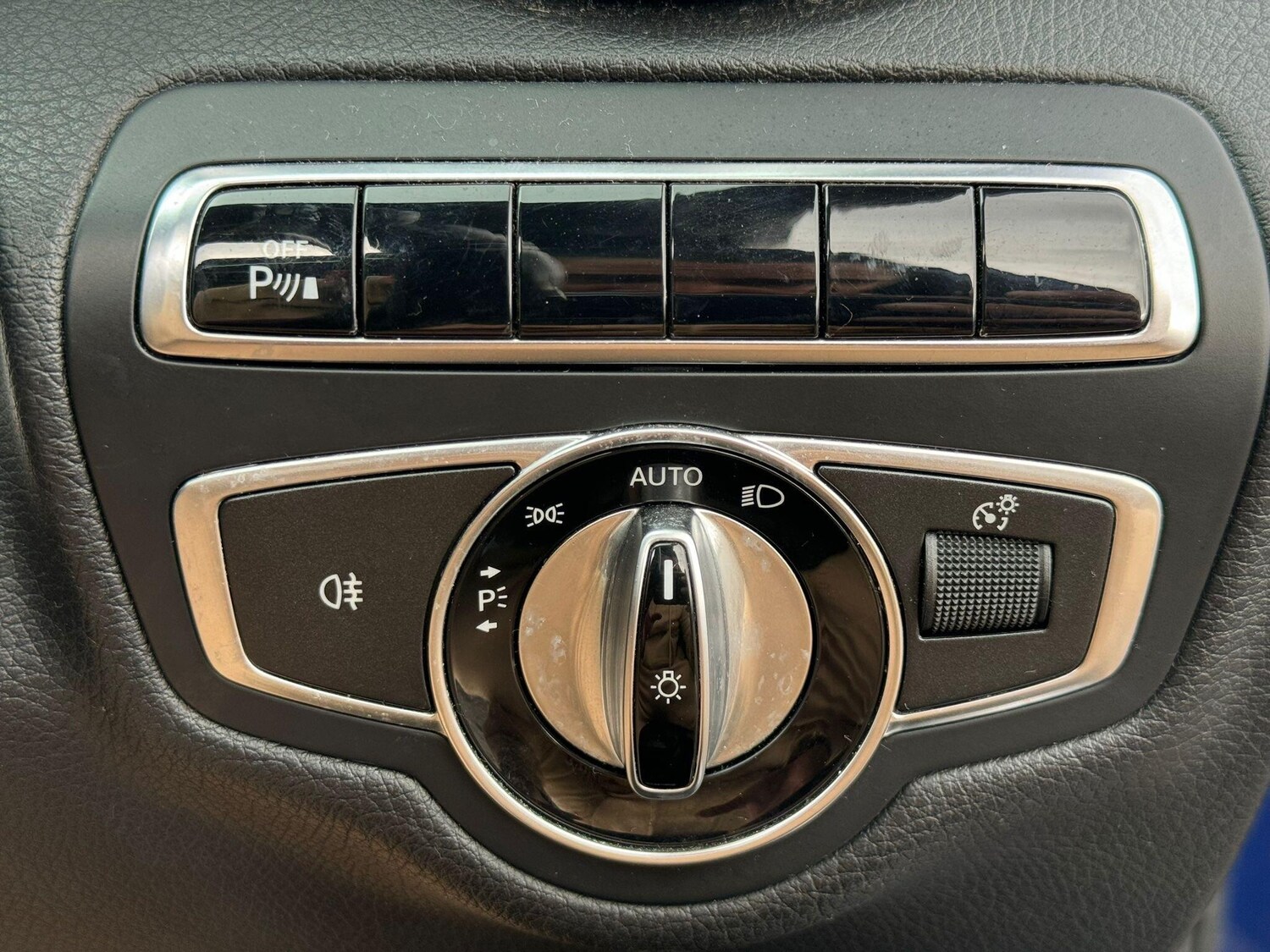 Used Mercedes-Benz C Class 2015 for sale - 77709933: Photo 38