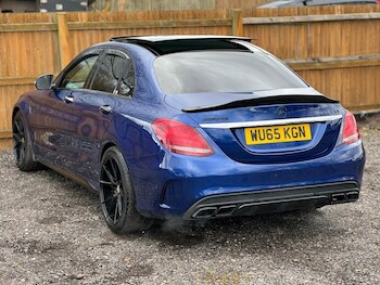 Used Mercedes-Benz C Class 2015 for sale - 77709933: Photo