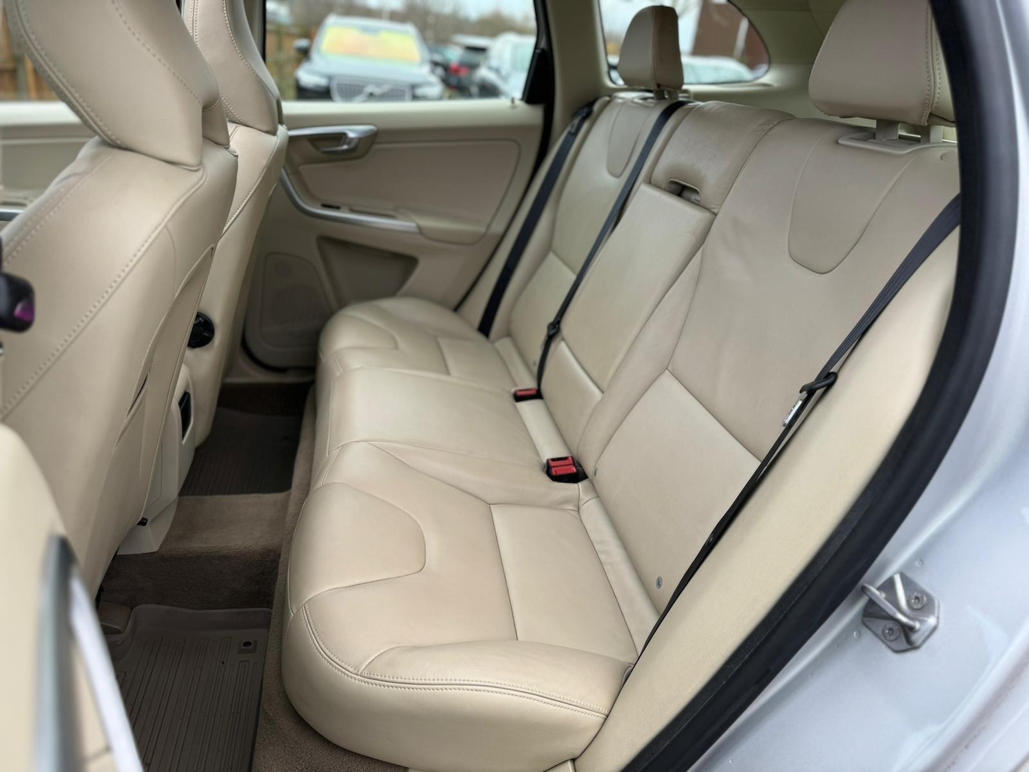 Used Volvo XC60 for sale - 76953059: Photo 25