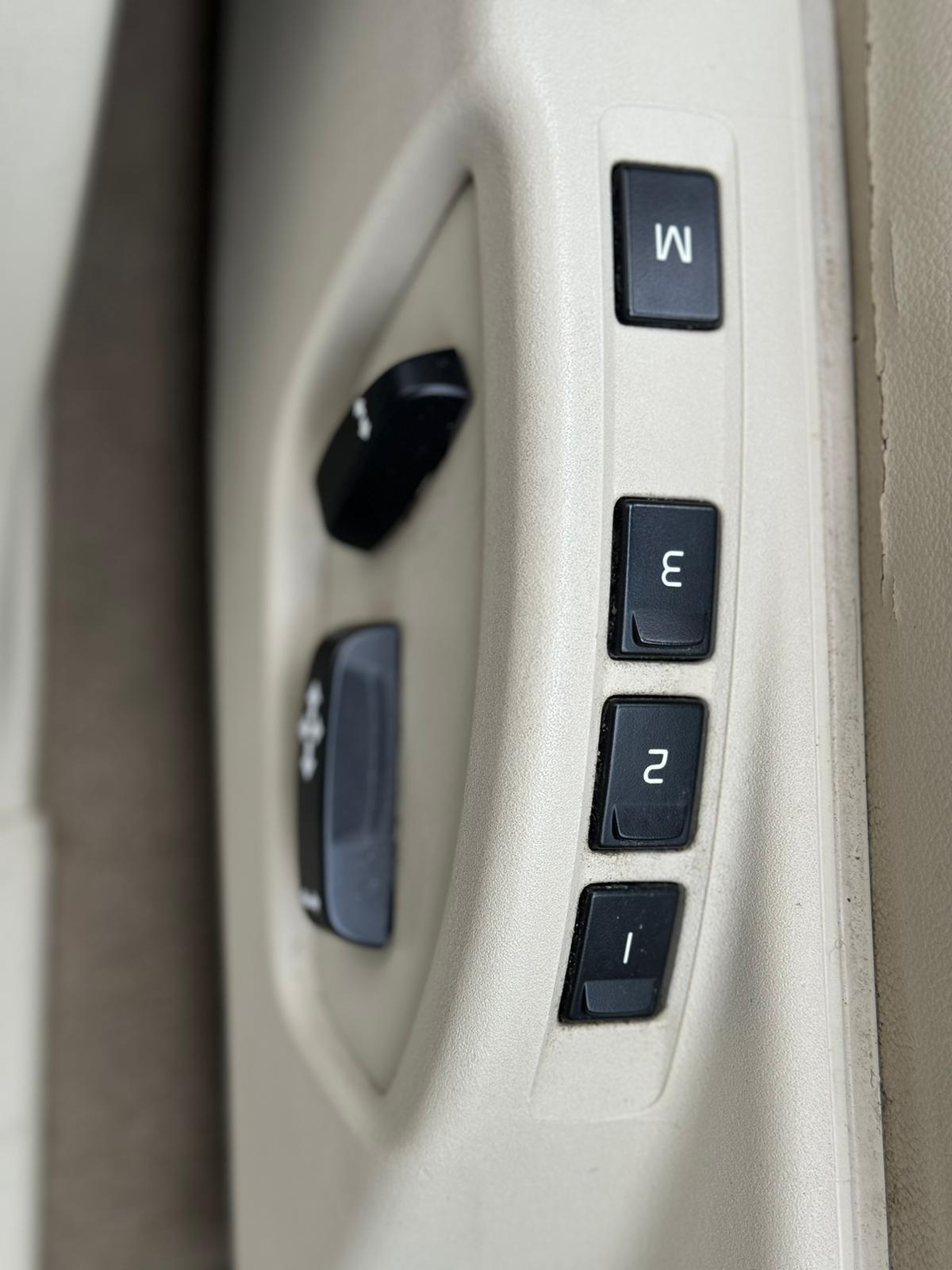 Used Volvo XC60 for sale - 76953059: Photo 31