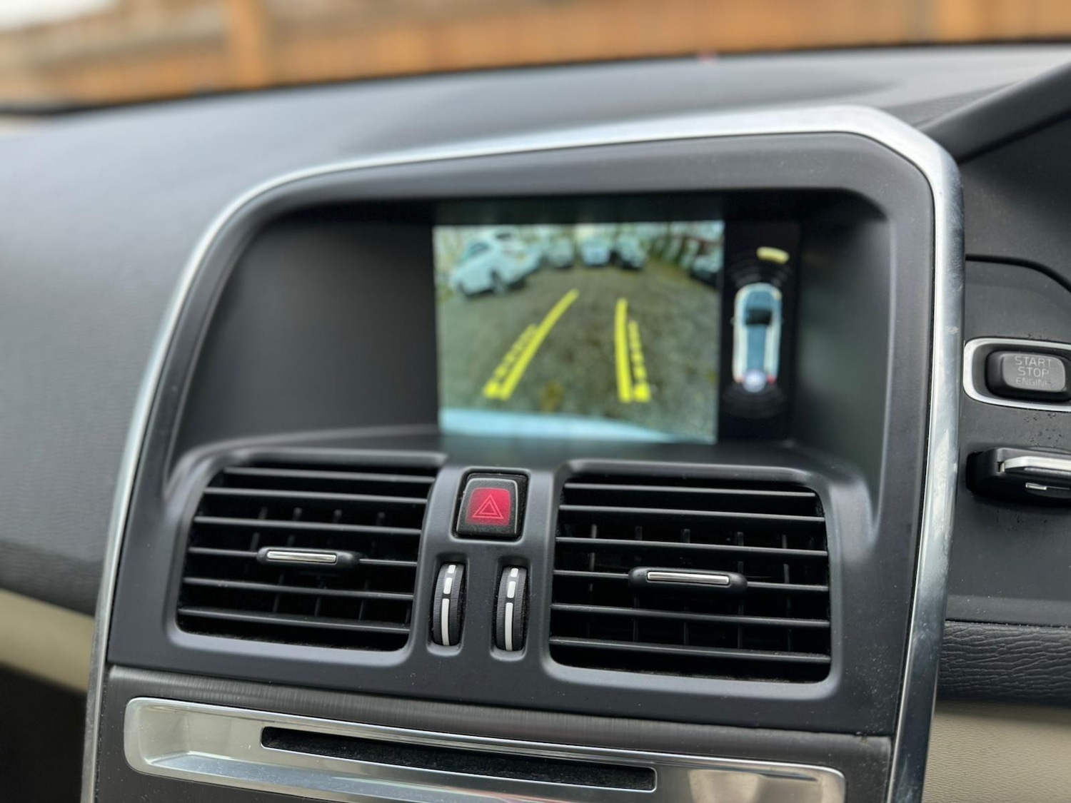 Used Volvo XC60 for sale - 76953059: Photo 40