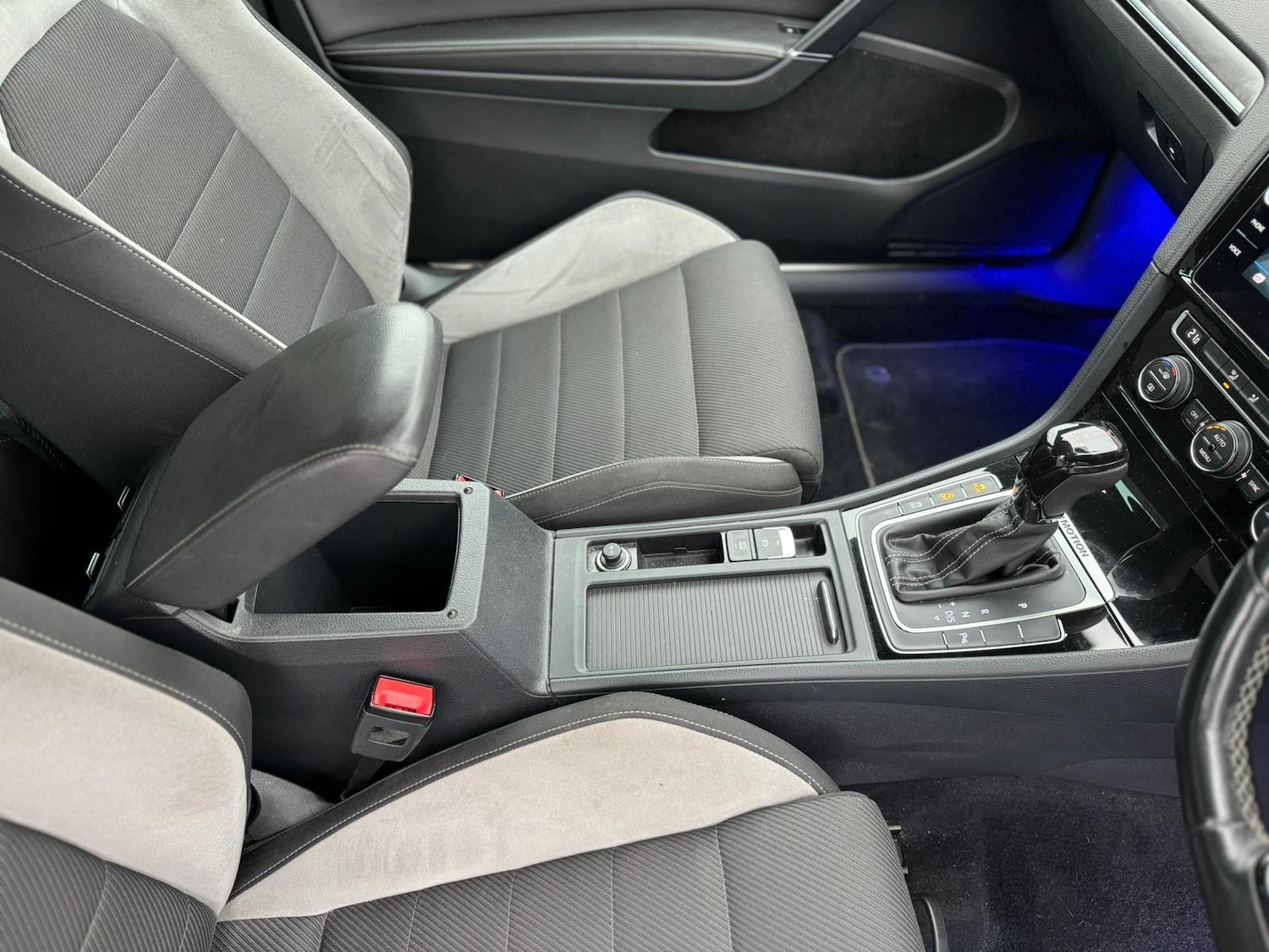 Used Volkswagen Golf 2015 for sale - 77425208: Photo 18