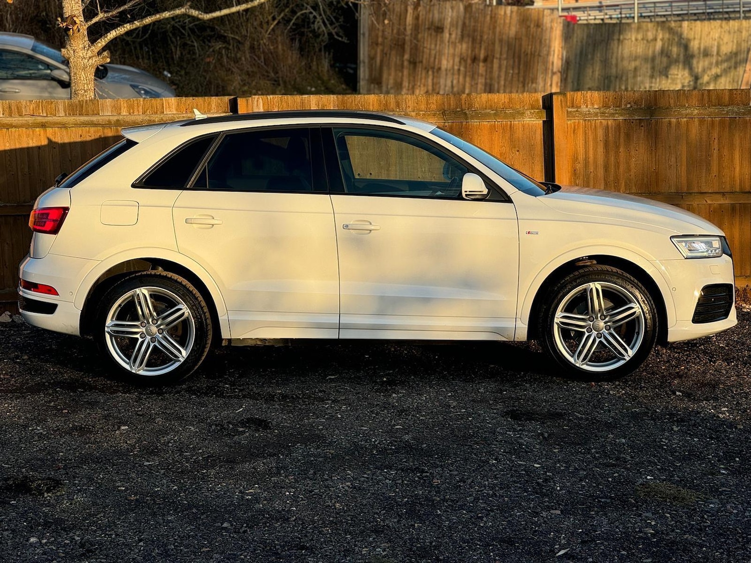 Used Audi Q3 2015 for sale - 76802214: Photo 10