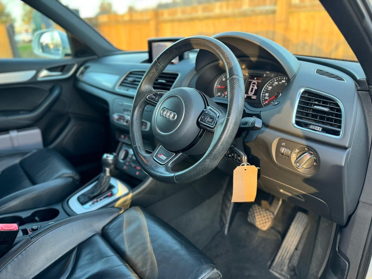 Used Audi Q3 2015 for sale - 76802214: Photo 15