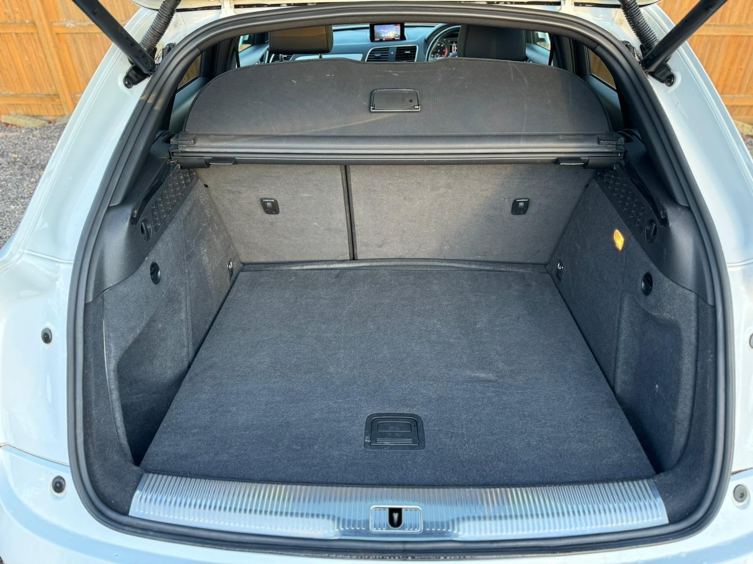 Used Audi Q3 2015 for sale - 76802214: Photo 33