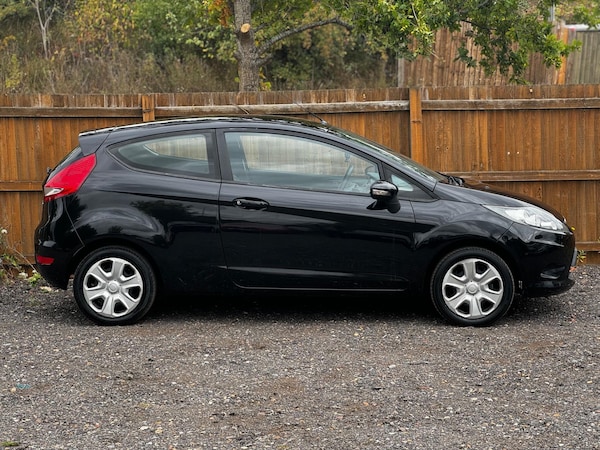 Used Ford Fiesta 2010 for sale - 75659062: Photo 10